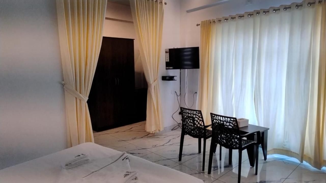 Gulmohar Varkala Exterior photo